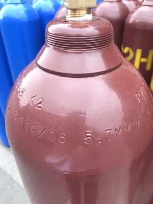Khí Etylen chai 40L, chứa 11kg chất lượng ≥ 99,95%